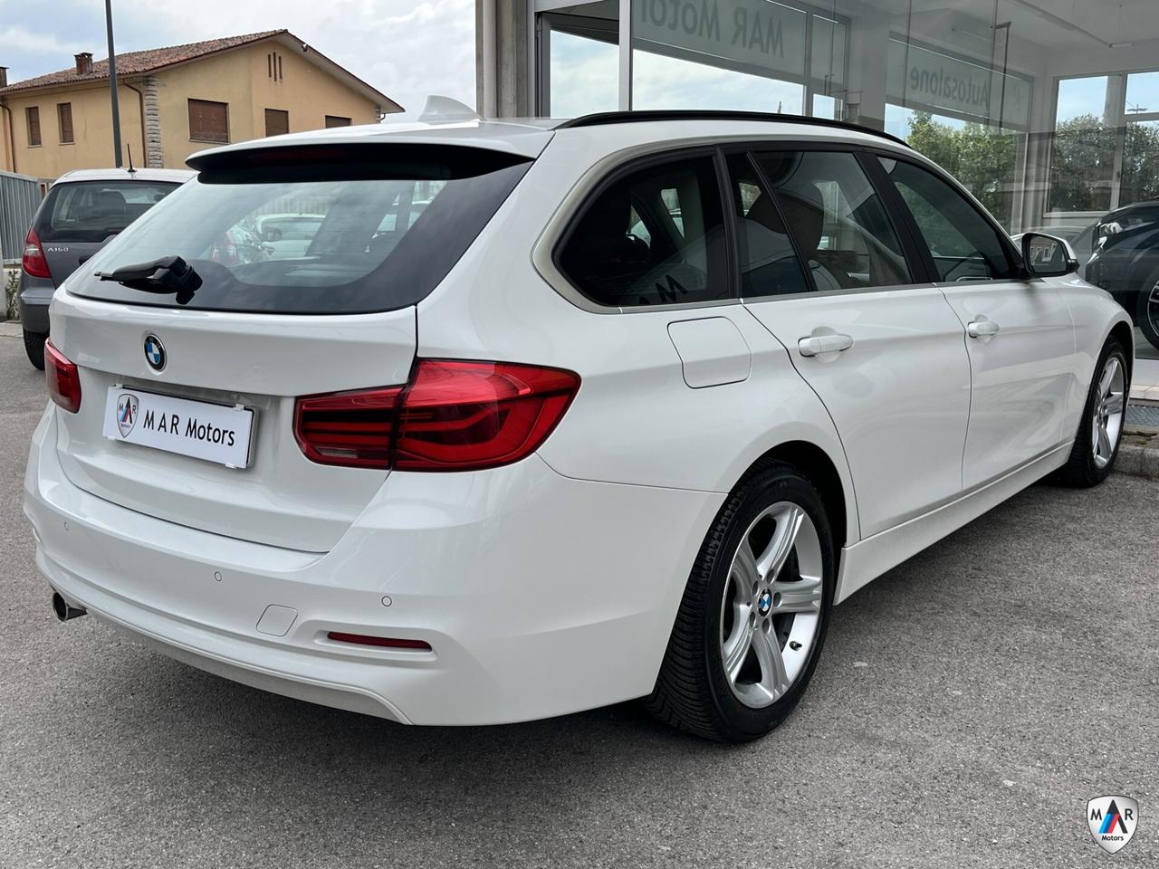 Bmw 318d Touring Business Advantage aut.