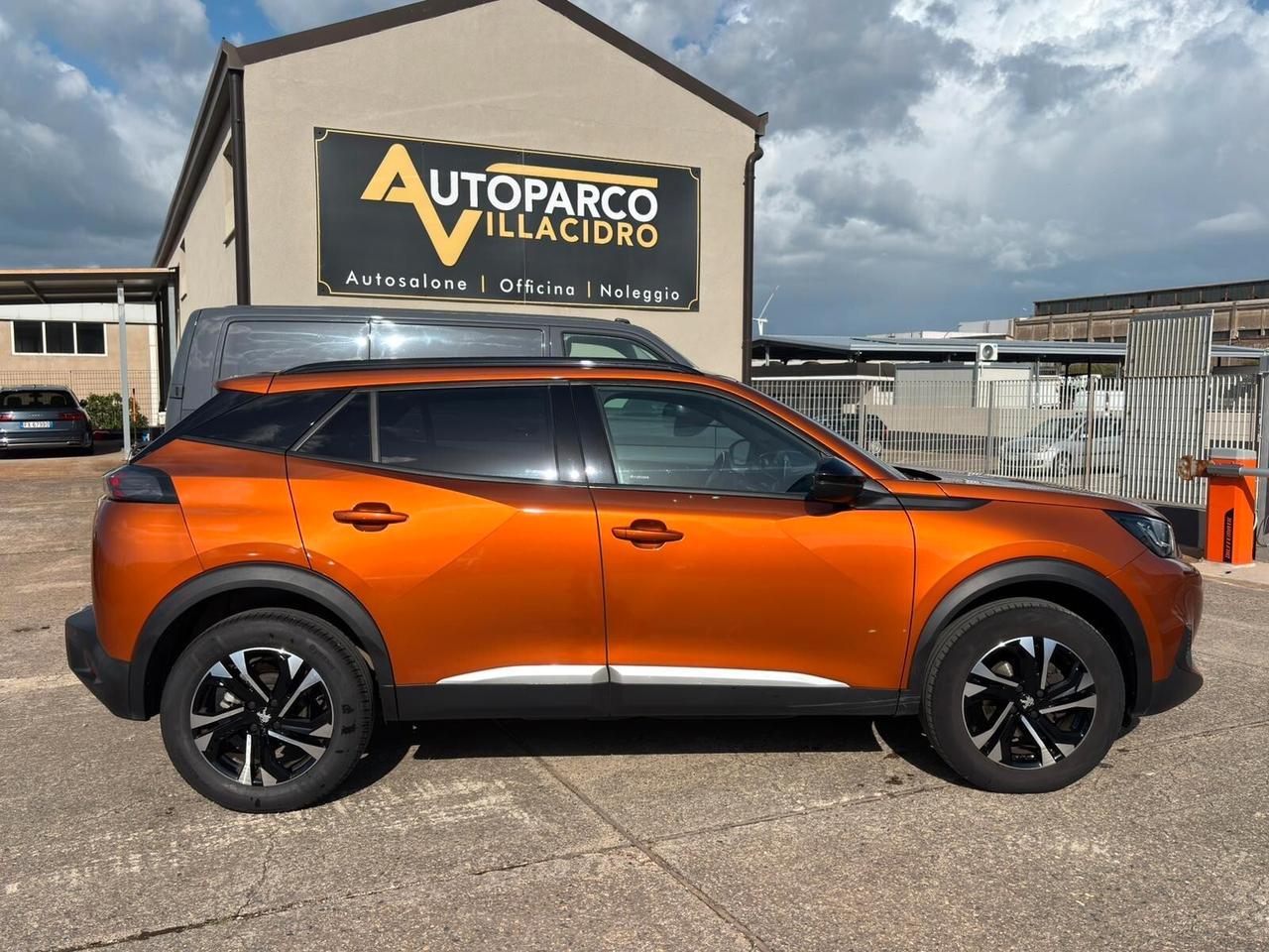 Peugeot 2008 PureTech 100 S&S Allure Pack MY 2023