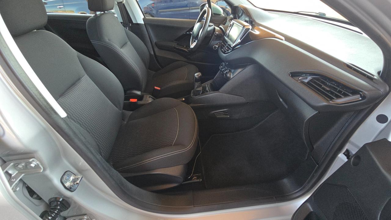 Peugeot 208 1.6 Bluehdi 75 cv 2018 Uniproprietaria