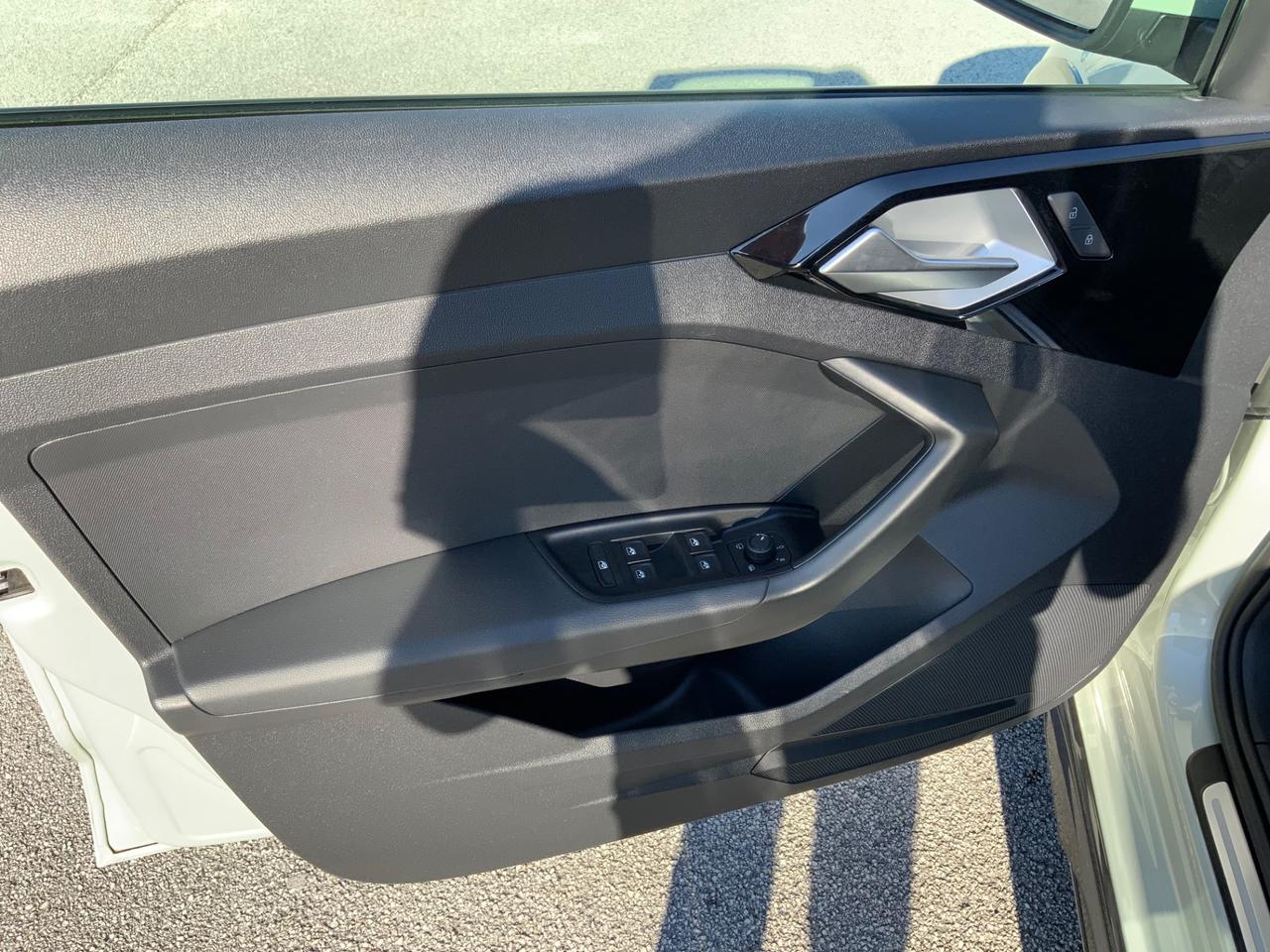 Audi A1 allstreet 30 TFSI S tronic Identity Contrast