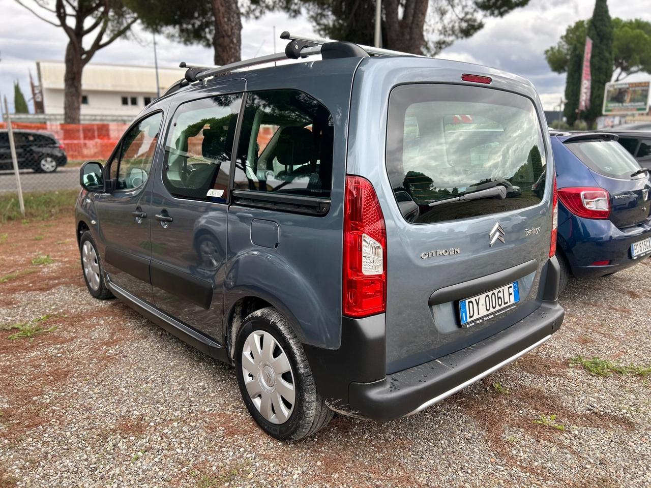 Citroen Berlingo 1.6 BENZINA 16V 110CV XTR *SPAZIOSA E VERSATILE*