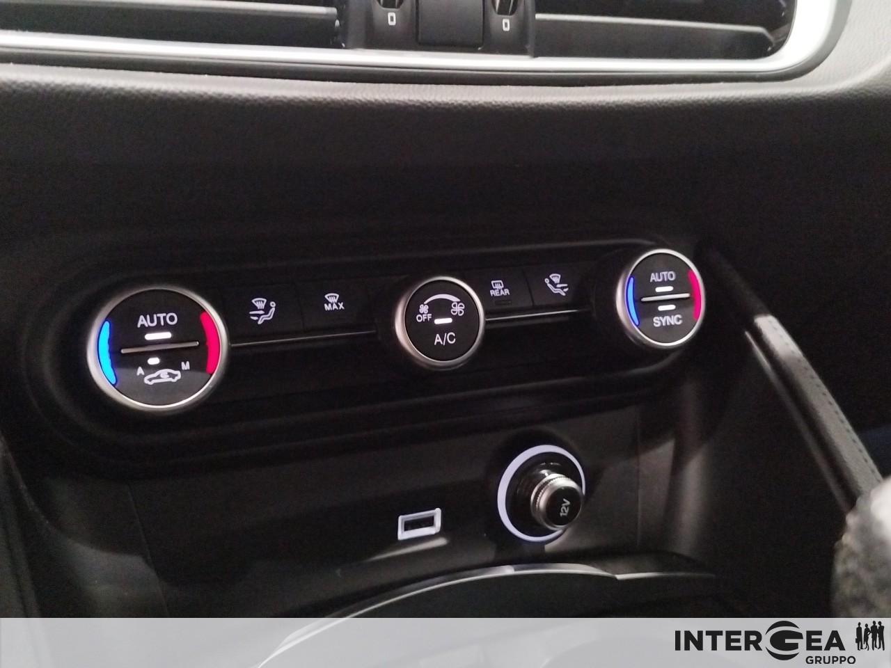 ALFA ROMEO Stelvio 2.2 t Sprint rwd 160cv auto