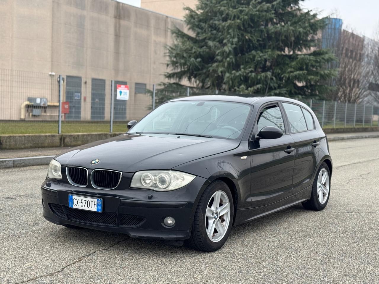 Bmw 118 118d cat 5 porte Futura