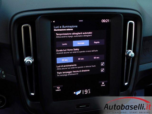 VOLVO XC40 T2 Essential