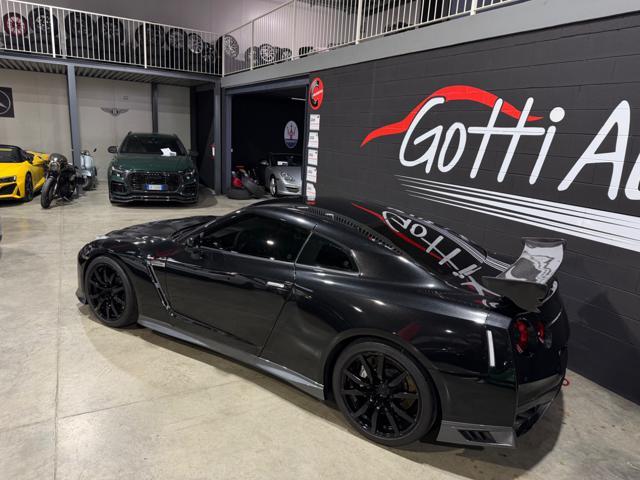 NISSAN GT-R PREPARAZIONE DIMITRI KERAMIDAS FORGIATO 950CV