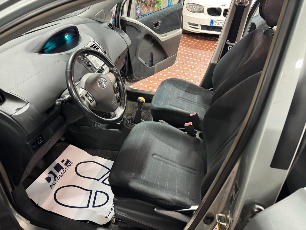 Toyota Yaris 1.3 5 porte Sol - UNICO PROPRIETARIO