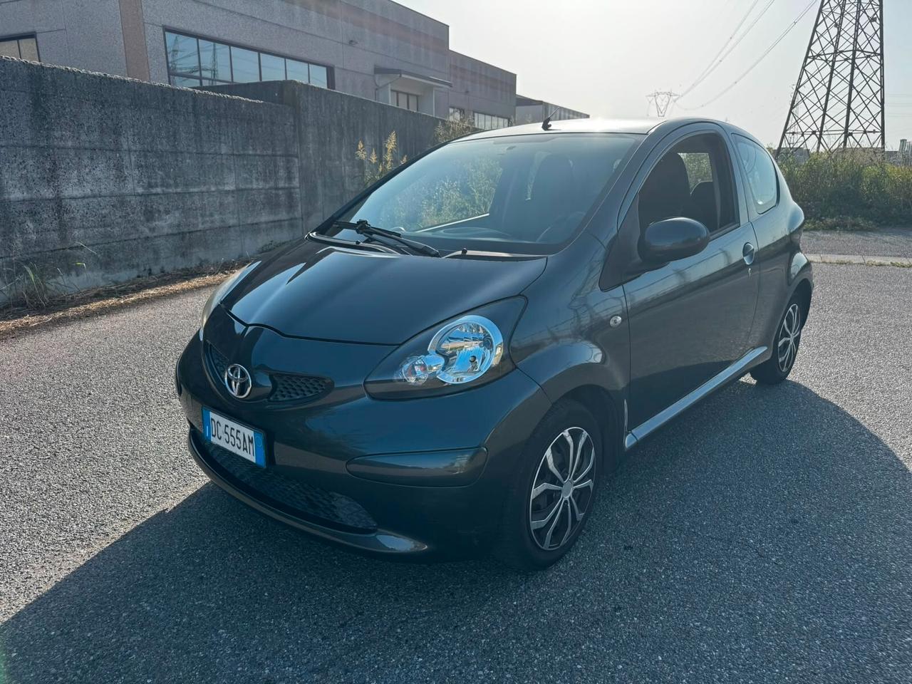 Toyota Aygo 1.0 12V VVT-i 3 porte Sol