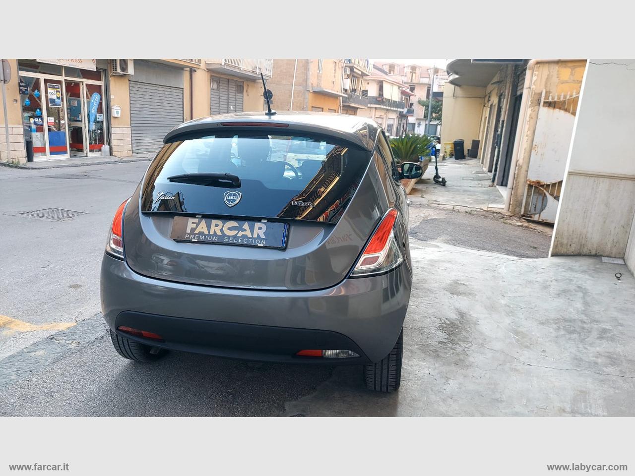LANCIA Ypsilon 1.0 FireFly 5pS&S Hyb. Eco Silv. SUPER PROMO