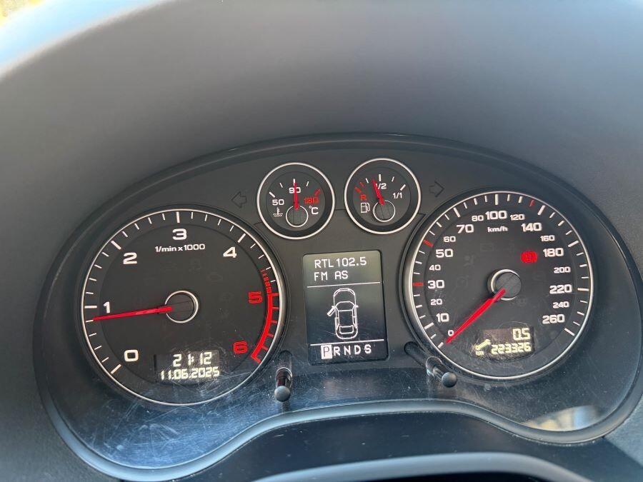 Audi a3 cabrio 2.0 tdi 140cv ambition certificata