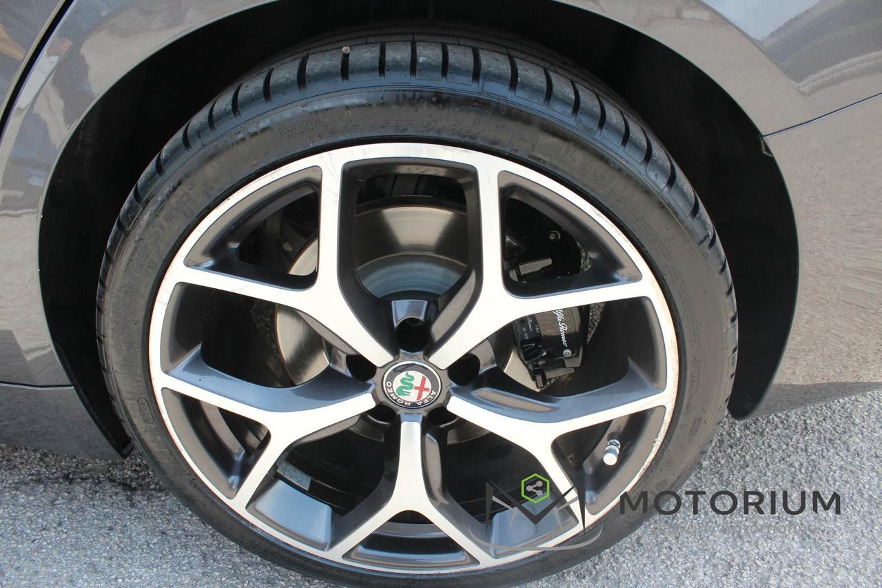 Alfa Romeo Giulia 2.2 TURBO DIESEL 190 CV AWD AUTOMATIC