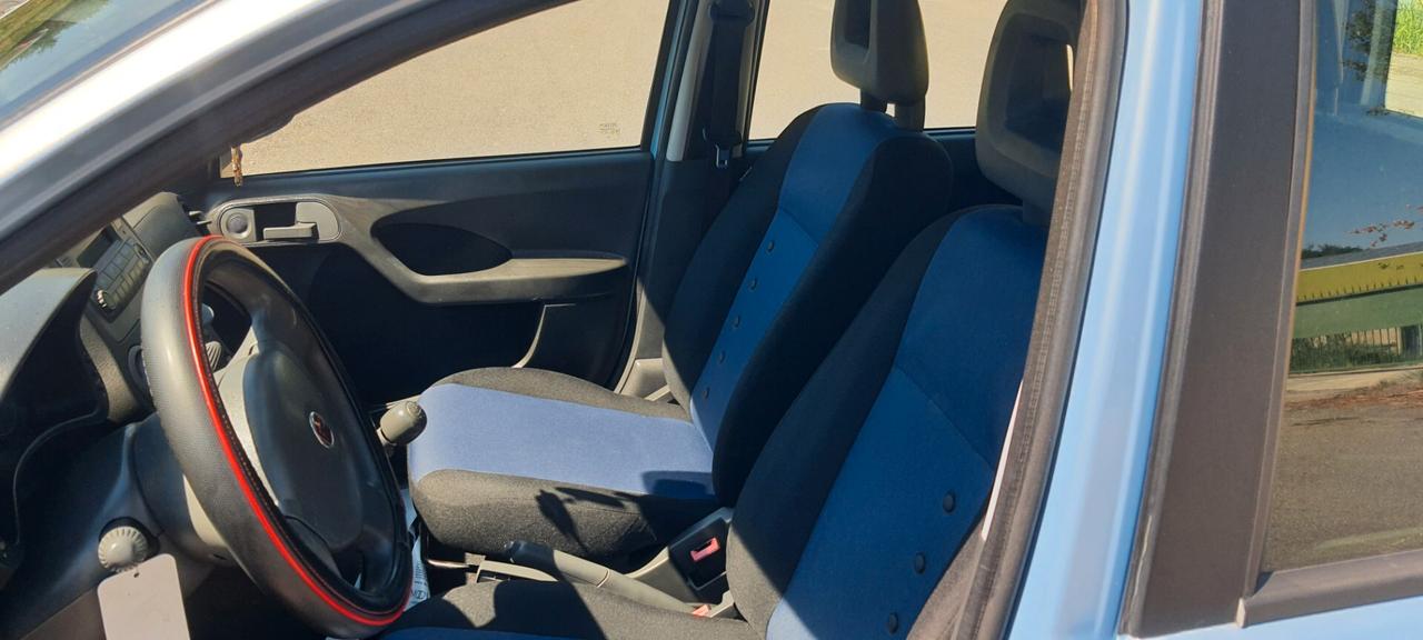 Fiat Panda 1.3 MJ 4x4 GANCIO TRAINO