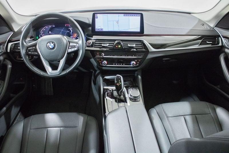 BMW Serie 5 520d MH48V Business
