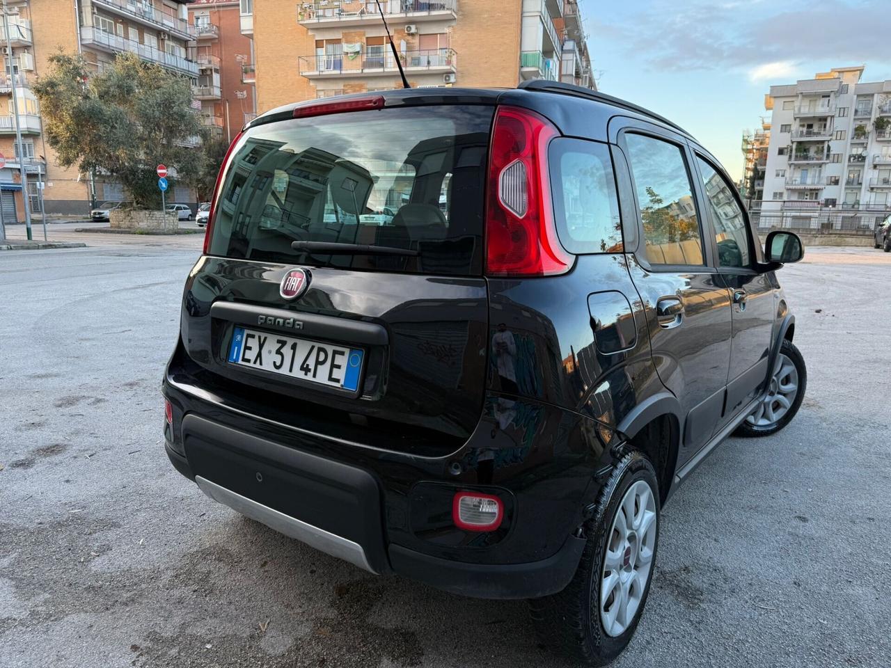 Fiat Panda 900 TwinAir Natural Power Trekking Full 2015