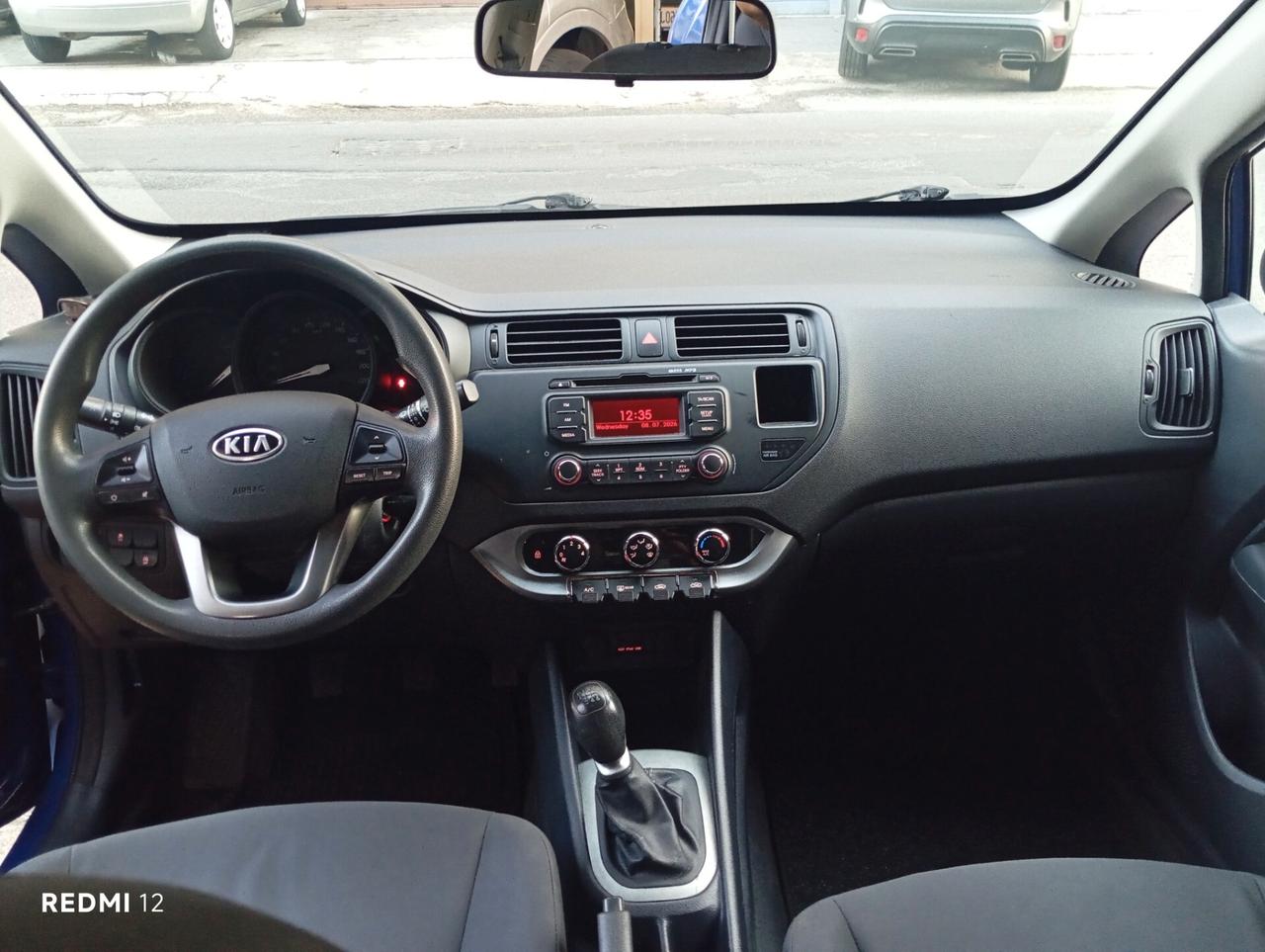 Kia Rio 1.1 CRDi WGT 5p. EX