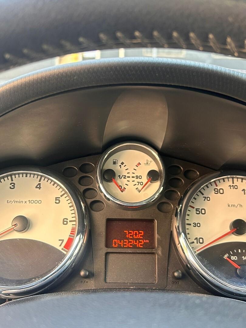 Peugeot 207 43.000km unico proprietario