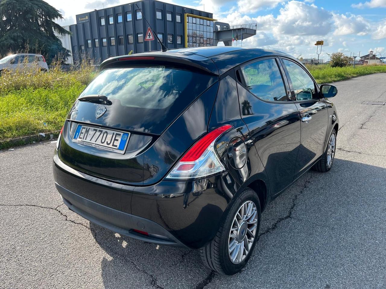 Lancia Ypsilon 1.2 69 CV 5 porte GPL Ecochic