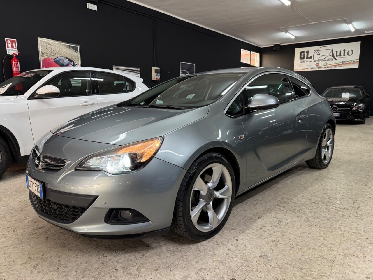 Opel Astra gtc 1.6 180cv 3p berlina