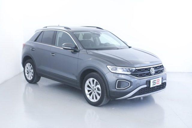 VOLKSWAGEN T-Roc 1.5 TSI ACT DSG Life BMT/CERCHI 17/FARI LED