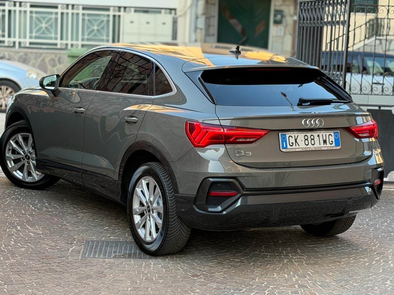 Audi Q3 35 TDI S tronic Business Advanced