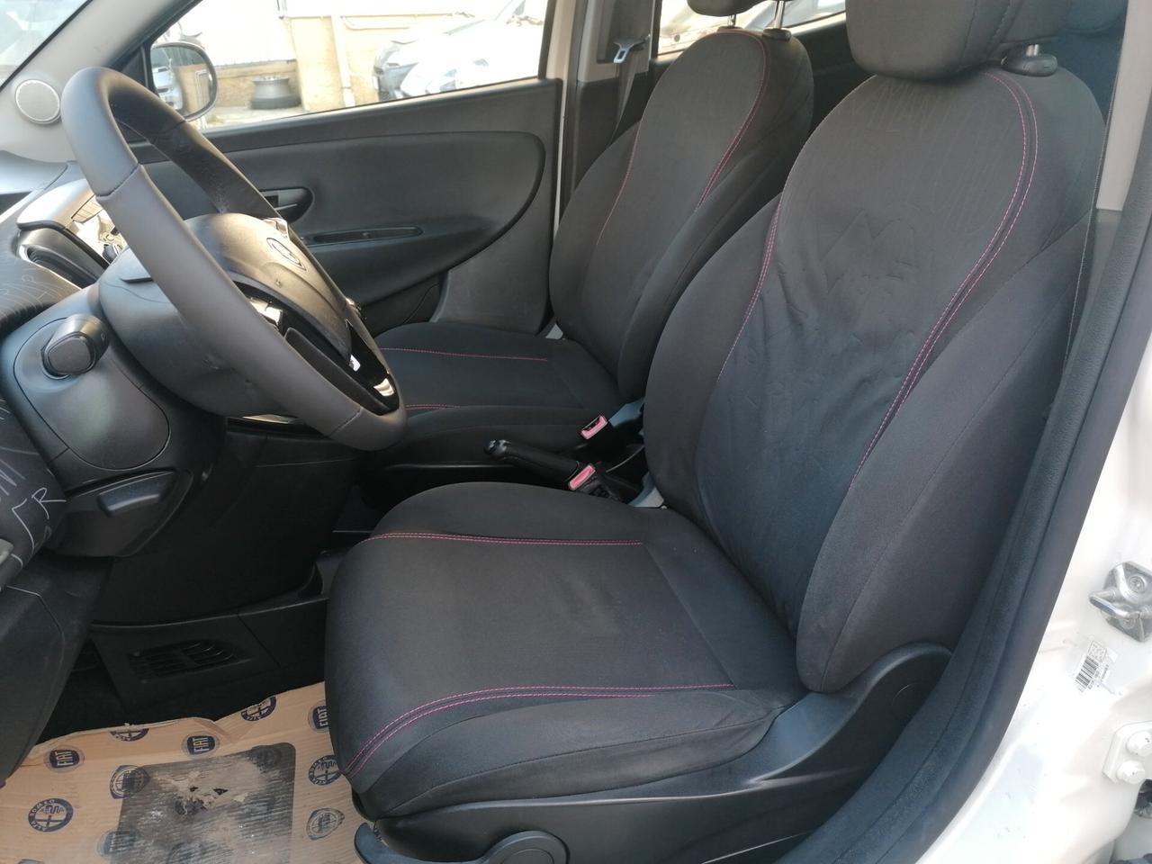 Lancia Ypsilon 1.2 69 CV 5 porte GPL Ecochic Elefantino
