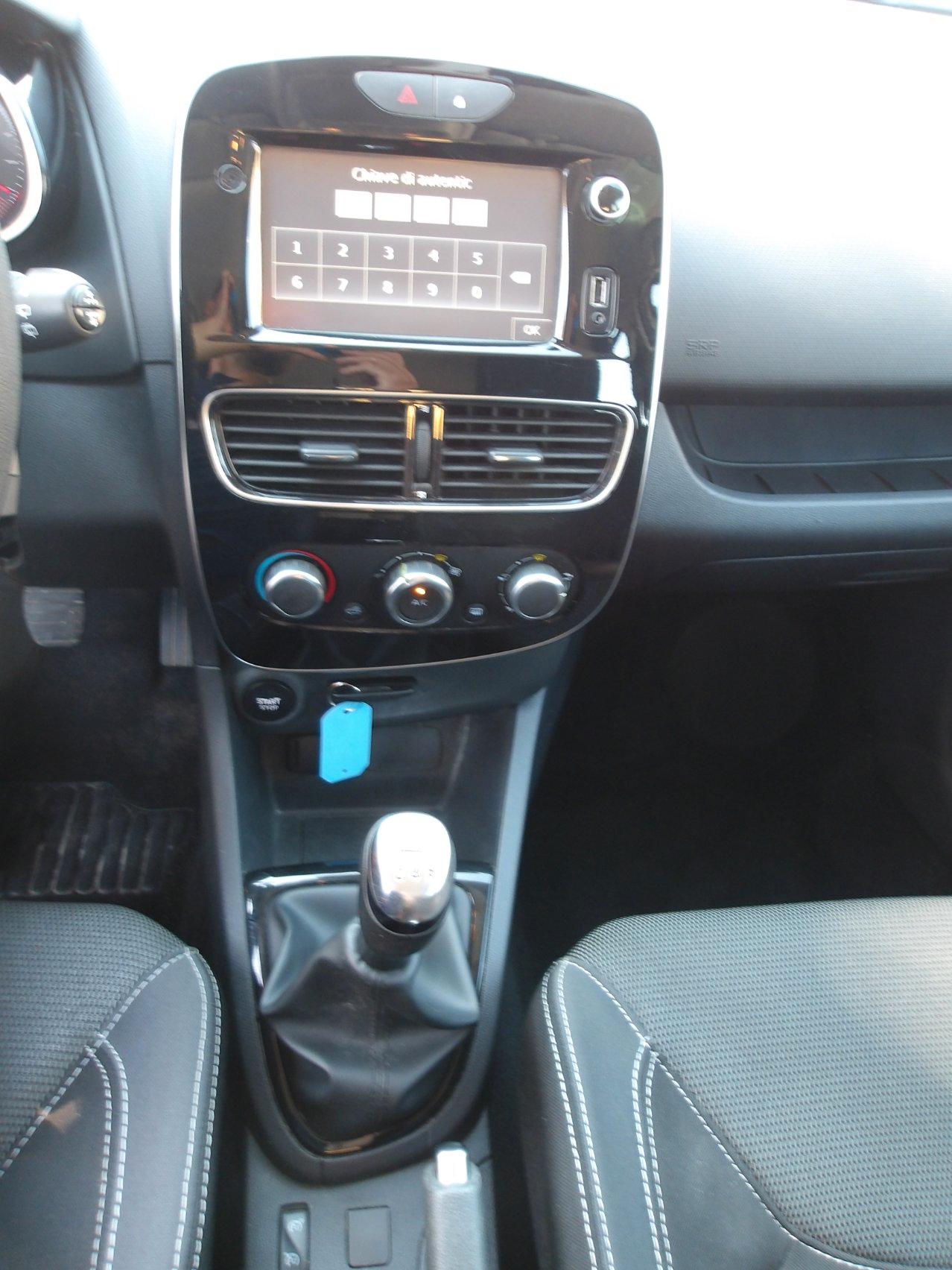 Renault Clio 5 Porte Clio 1.2 16v Zen 75cv