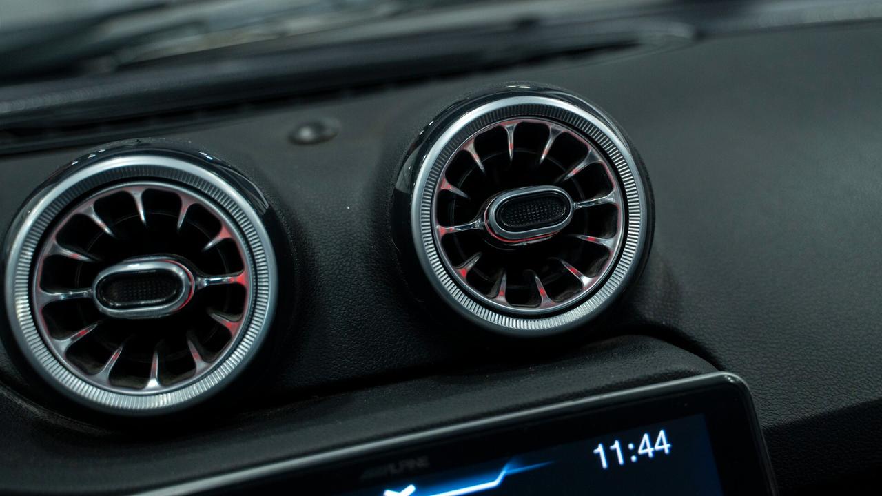 Aixam Coupe GTI 16" ALPINE PACK LUCI CARPLAY LED PELLE FULL OPTIONAL