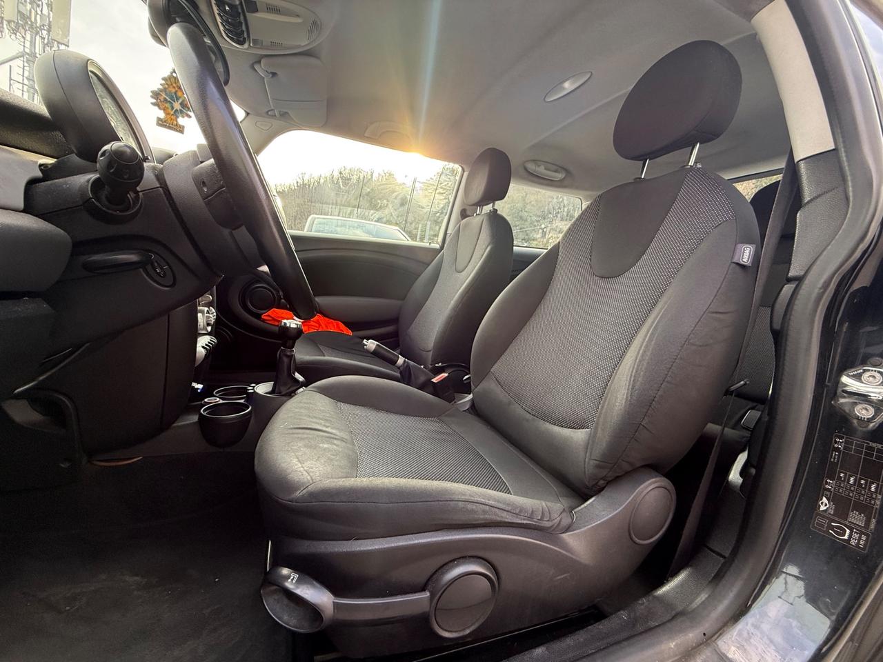 Mini cooper 1.6 diesel 109 cv RPONTA CONSEGNA