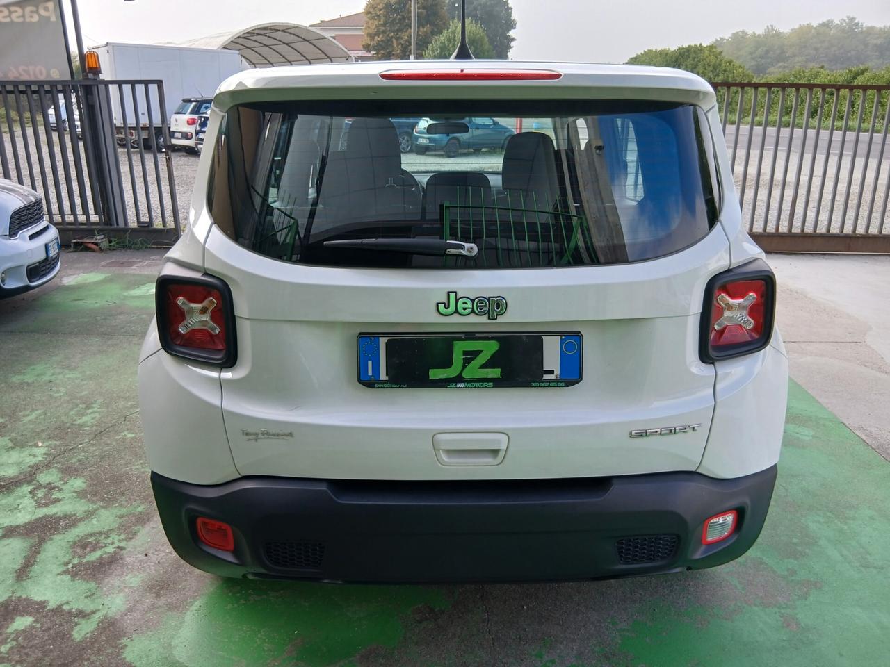 Jeep Renegade 1.6 E-TorQ EVO Sport