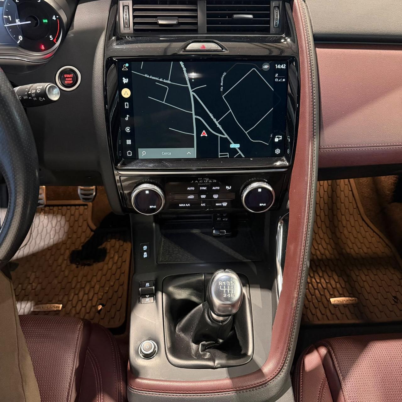 JAGUAR E-PACE 2.0d 163cv TETTO PANORAMICO