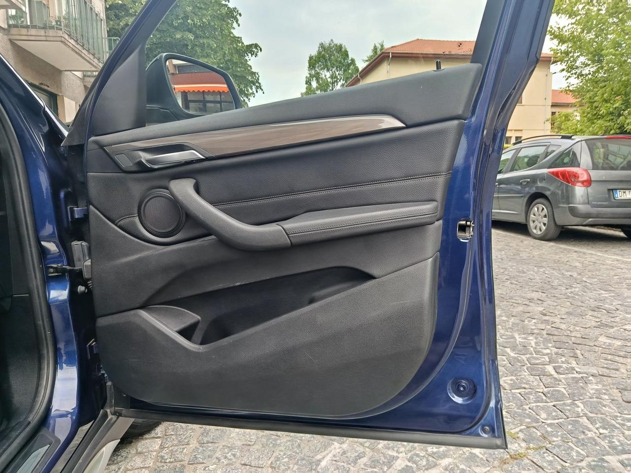 Bmw X1 Sport 18 d #10657