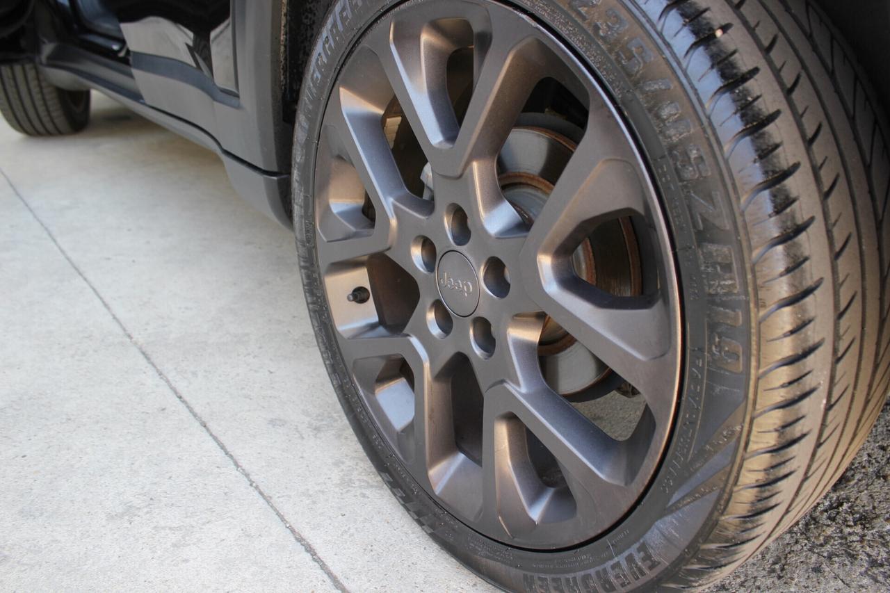 Jeep Compass 1.6 Sport Da € 269 al mese