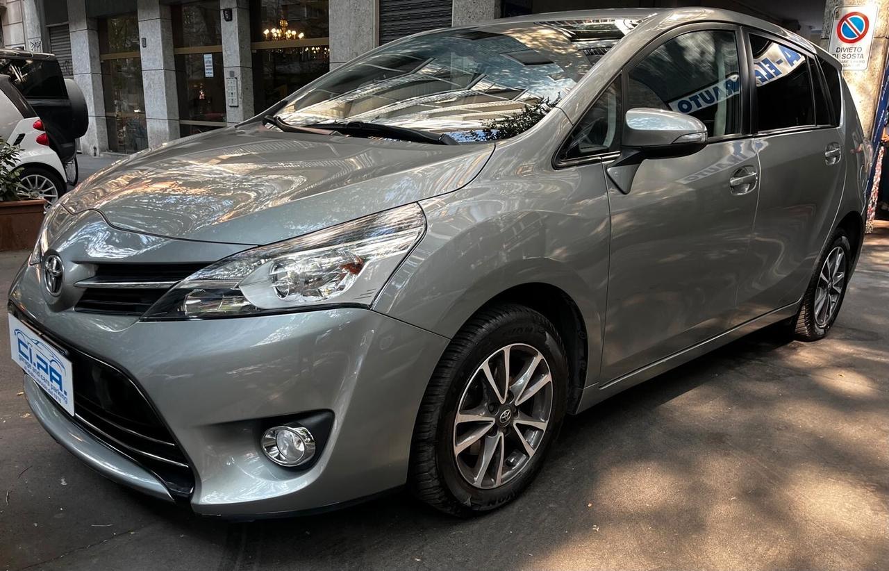 Toyota Verso 1.6 Style 7 posti