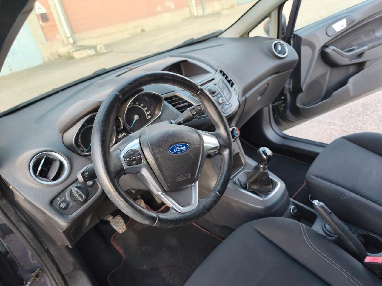 Ford Fiesta 2013---1.5 Diesel Neopatentati