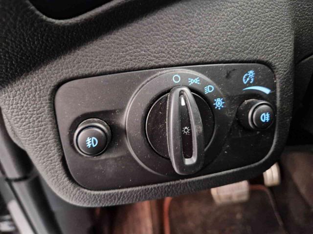 FORD Kuga 2.0 TDCI 120 CV S&S 2WD Powershift ST-Line