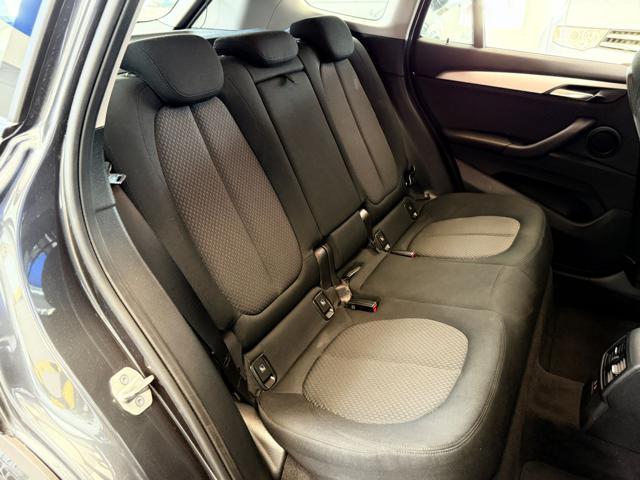 BMW X1 xDrive25e Business Advantage - PROMO