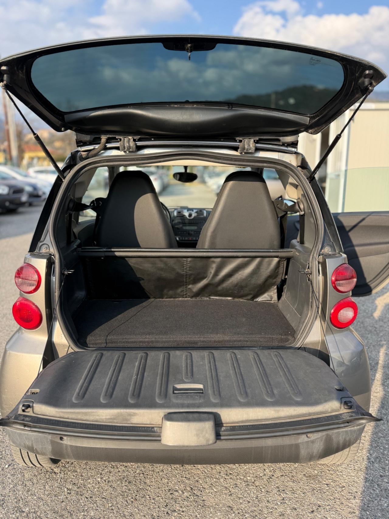 Smart ForTwo 1000 52 kW coupé pure