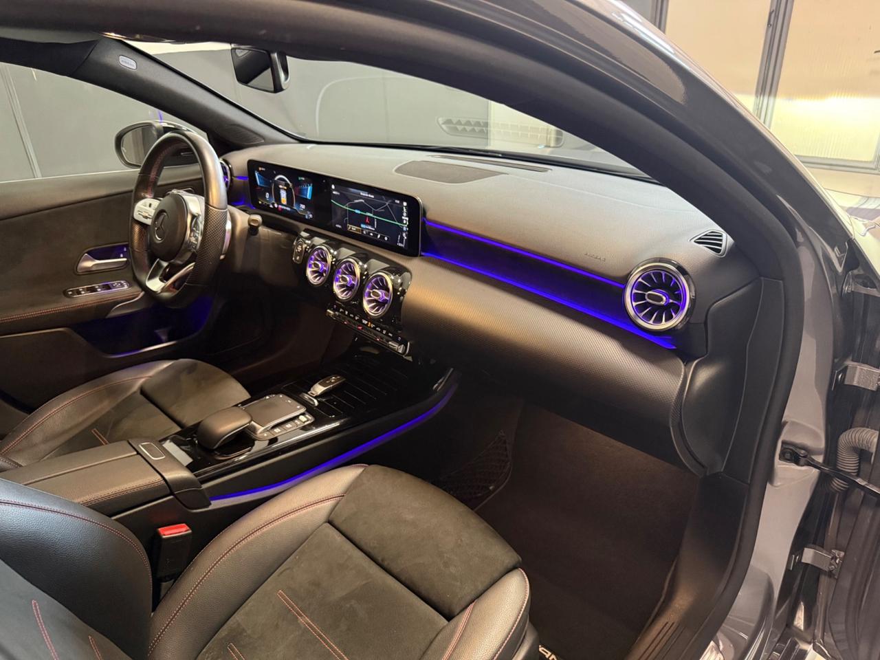 Mercedes-benz A 250 Premium Amg Night Edition