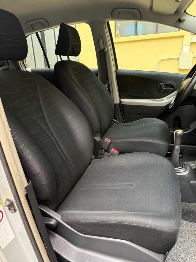 TOYOTA Yaris 1.4 D-4D 5 porte Sol