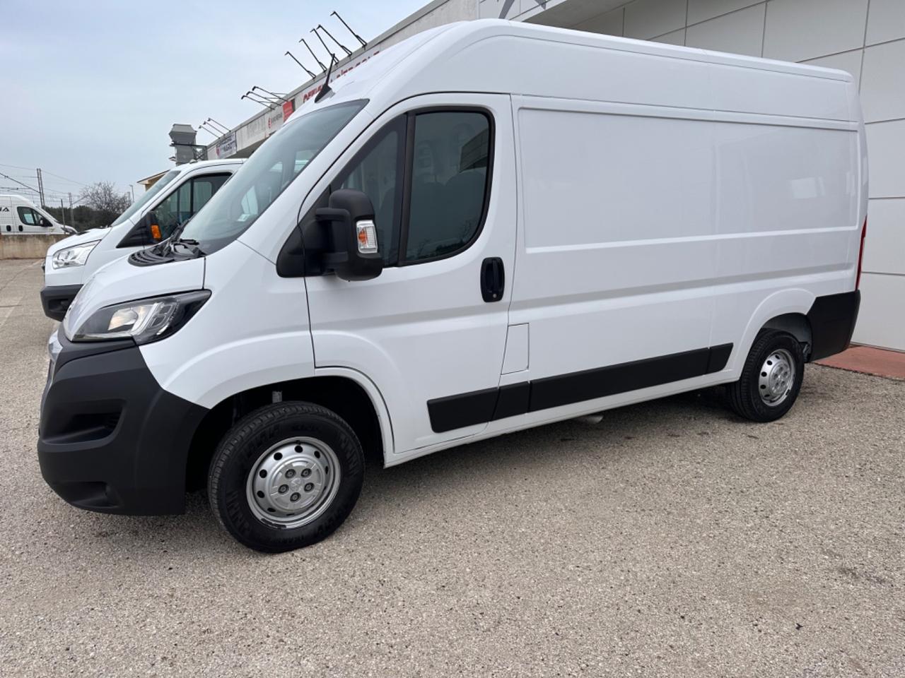 Peugeot boxer 2.2 140 cv 2021 l2h2