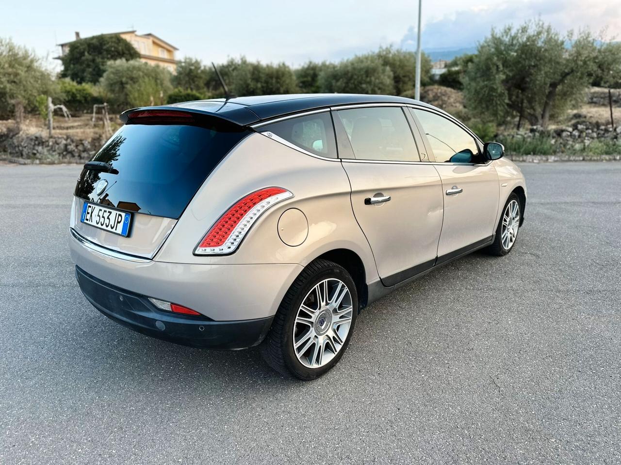 Lancia Delta 1.9 MJT Twinturbo DPF