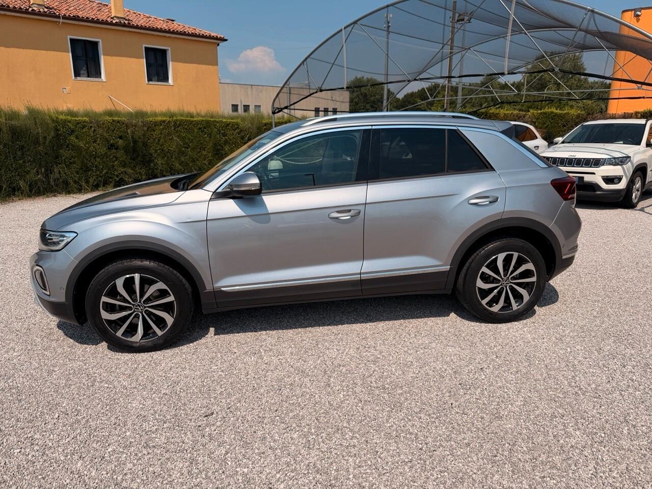 Volkswagen T-Roc 1.0 tsi Style 110cv - ok Neo Patentati