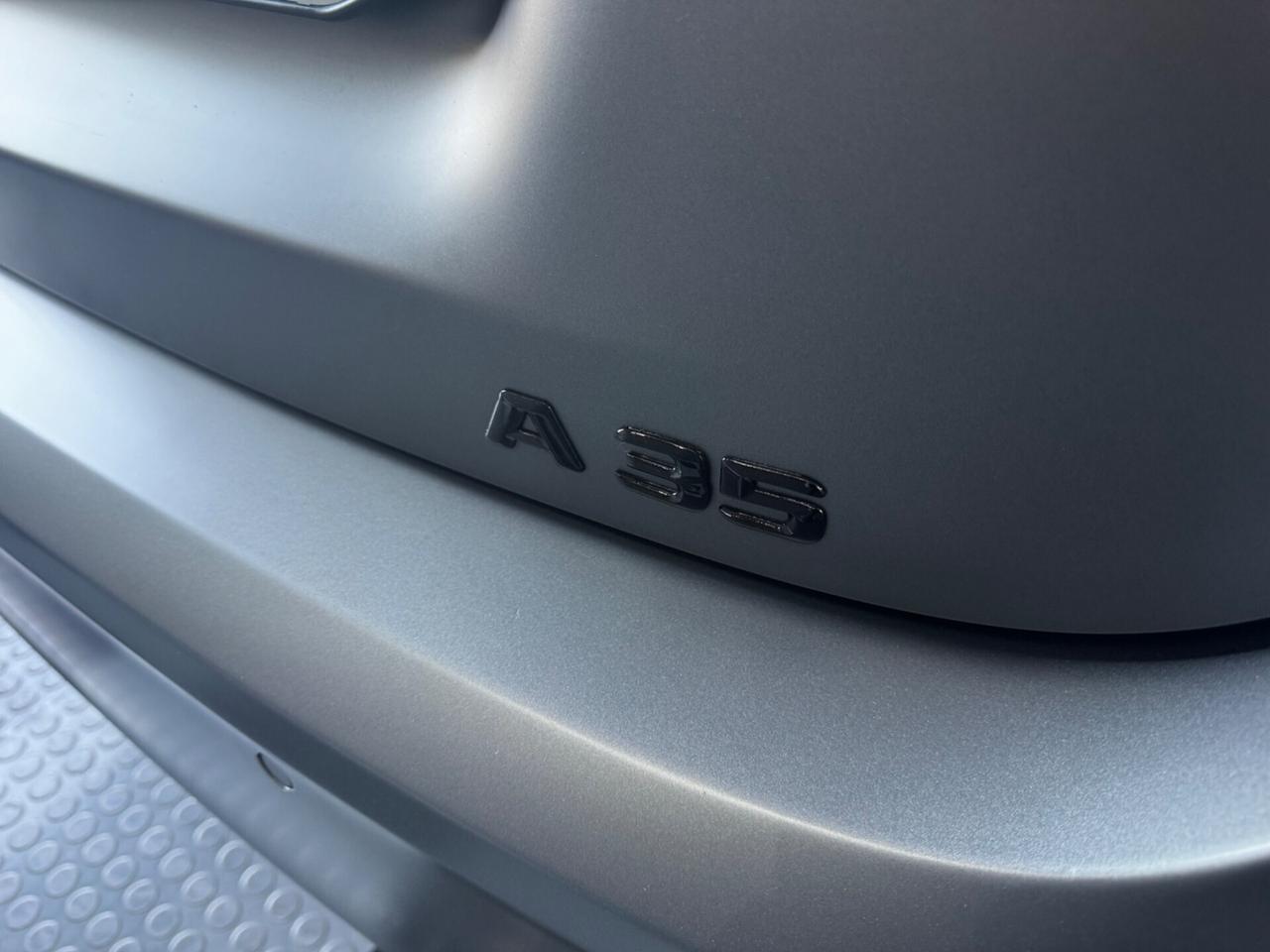 Mercedes-benz A 35 AMG premium plus