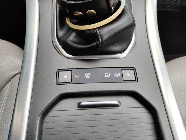 LAND ROVER - Range Rover Evoque