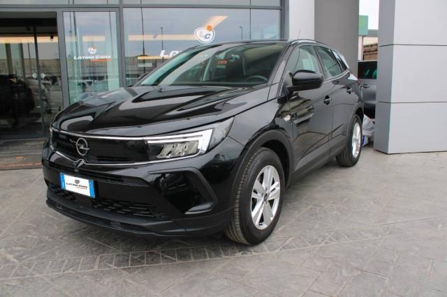 Opel Grandland 1.2 Bus. Elegance s&s 130cv at8