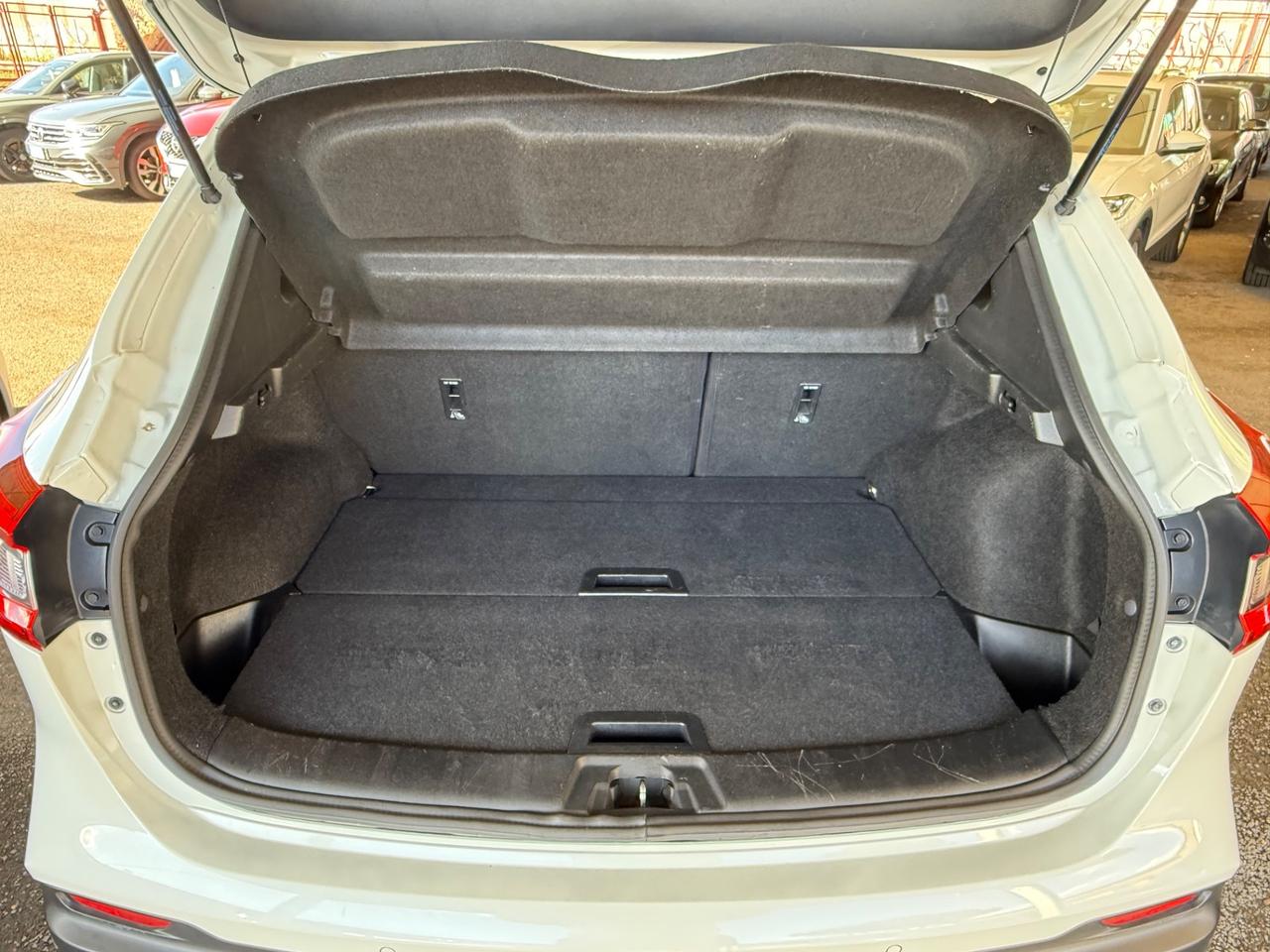 Qashqai 1.5 dCi 115 CV tecna-unipro-rate