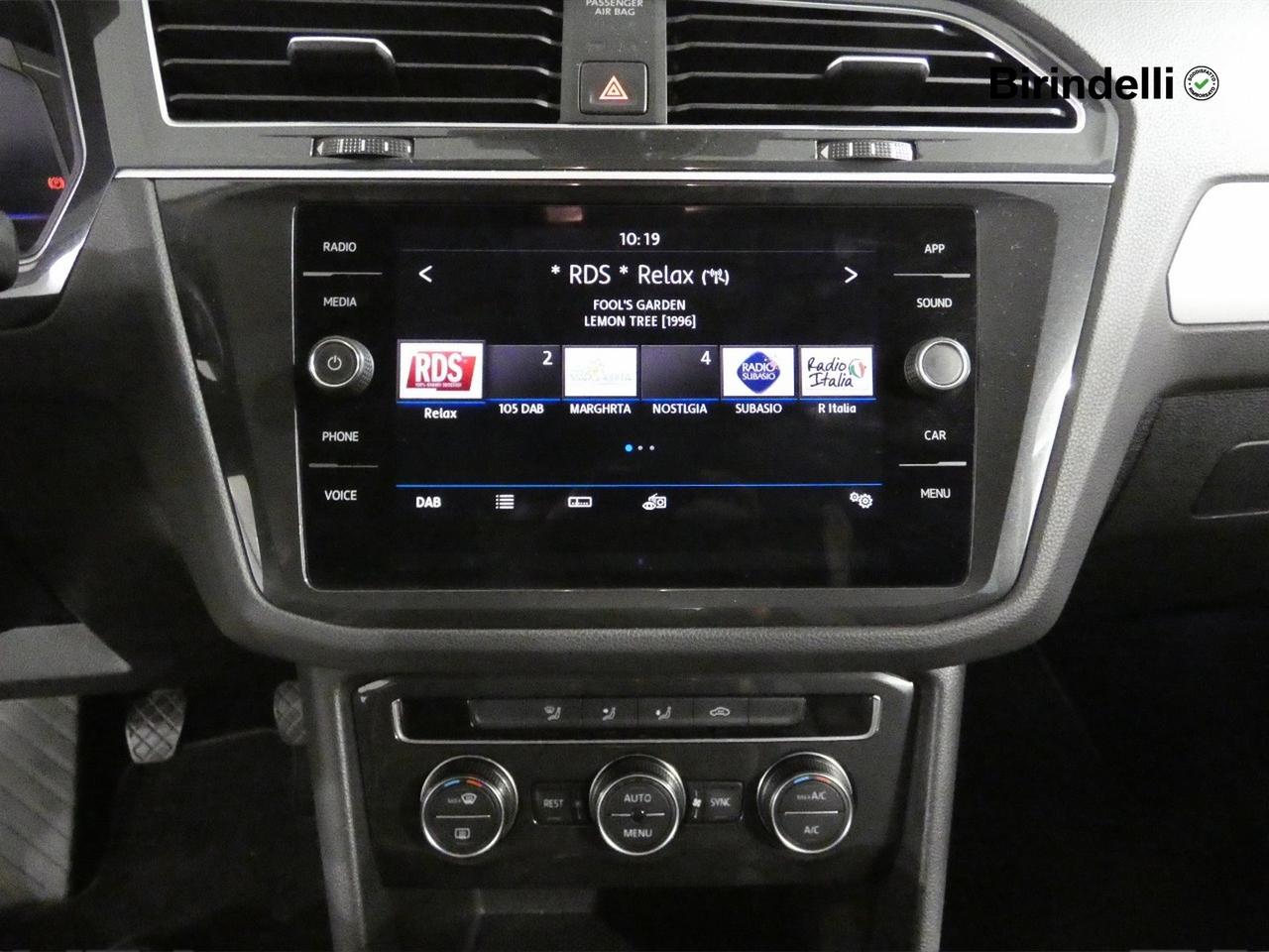 VOLKSWAGEN Tiguan 2ª serie - Tiguan 1.6 TDI SCR Sport BlueMotion Technology