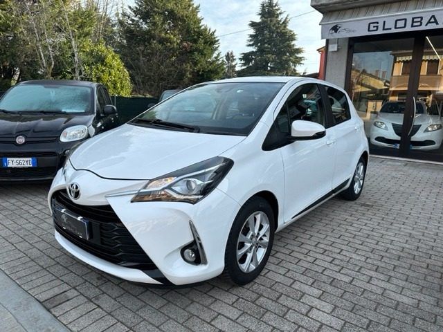 TOYOTA Yaris 1.0 72 CV Lounge-NEOPATENTATI