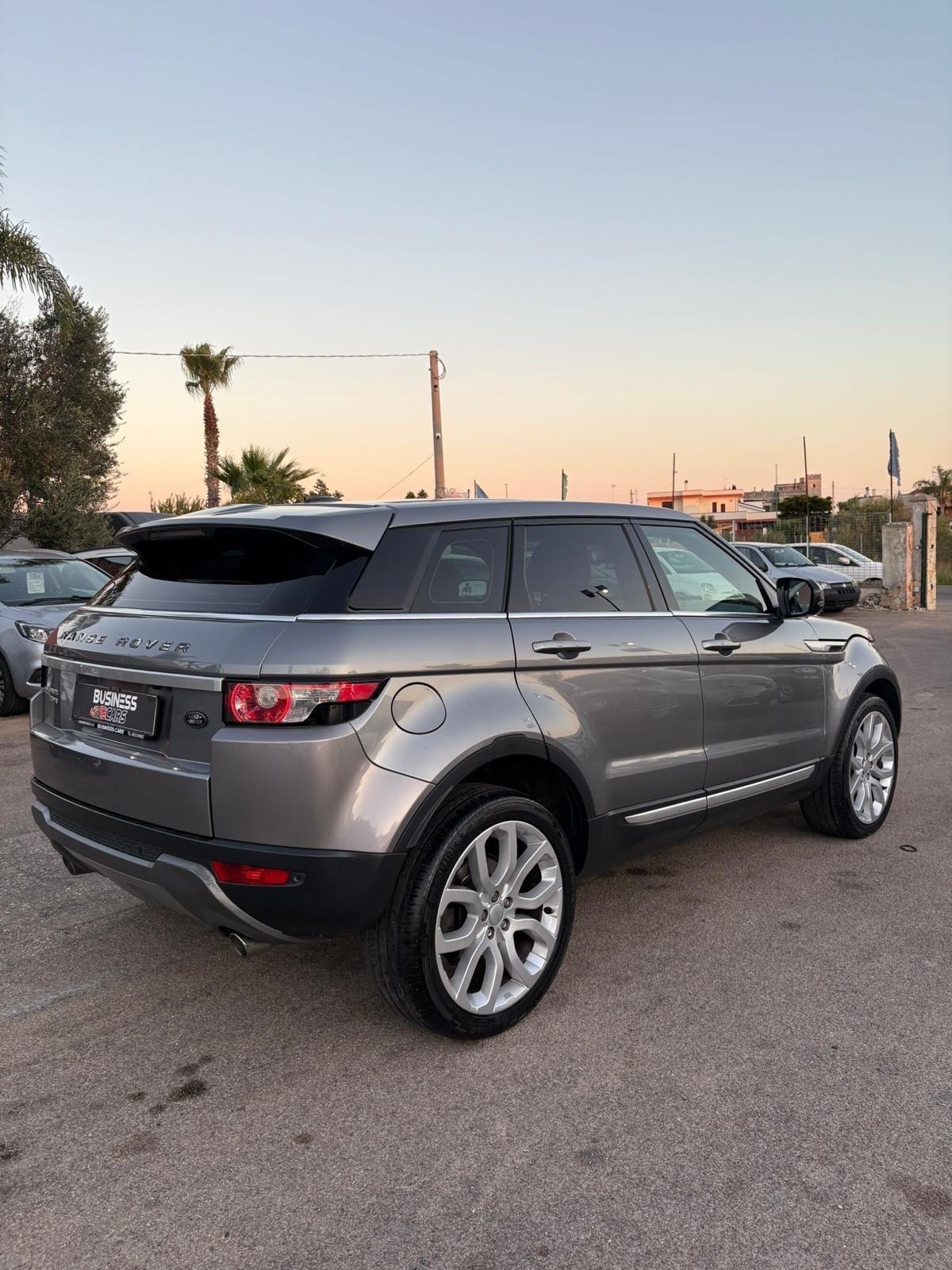 Land Rover Range Evoque 2.2 TD4 5p. Prestige