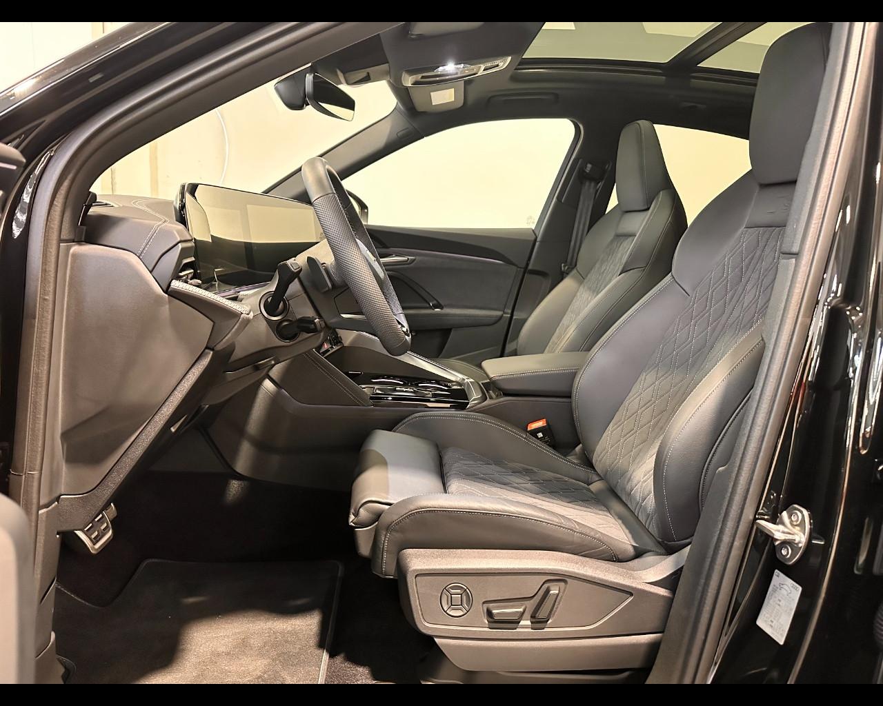 AUDI Q5 SPORTBACK E-HYBRID S-TRONIC QUATTRO S-LINE EDITION