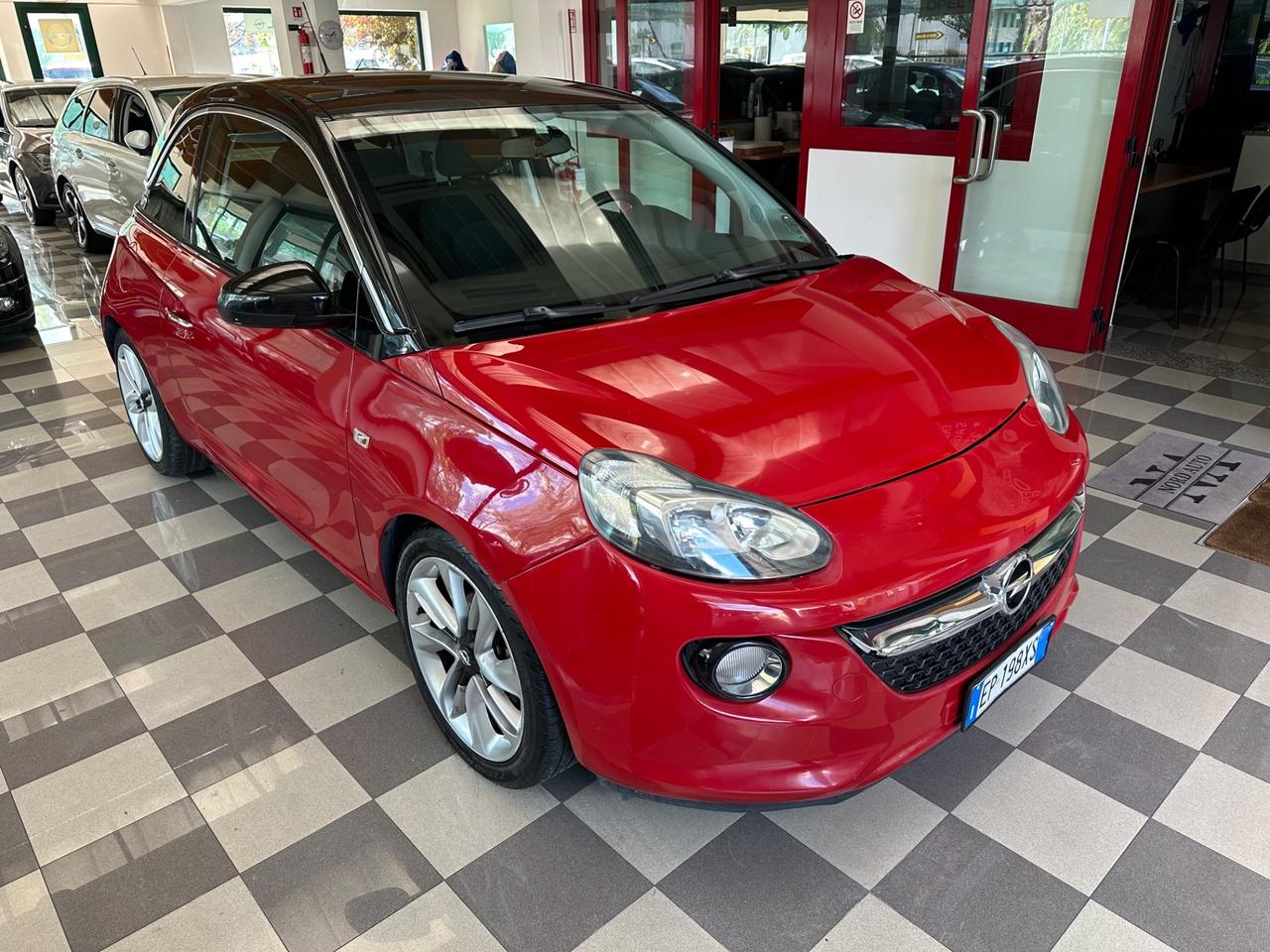 Opel Adam 1.2 70 CV Jam Neopatentati